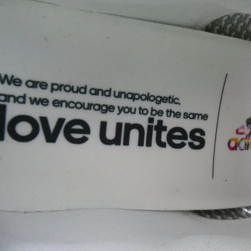 Adidas Ultraboost S&L Pride White FY5347 Men’s 6.5 / Women’s‎ 8 Running Shoes